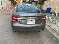 كرايسلر 200